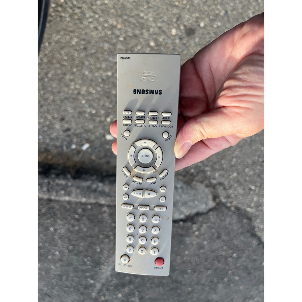Samsung 00092M DVD Player Remote Control Silver AH64-01045A Genuine OEM